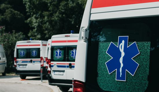 静宁救护车转运病人过路高速收费吗?